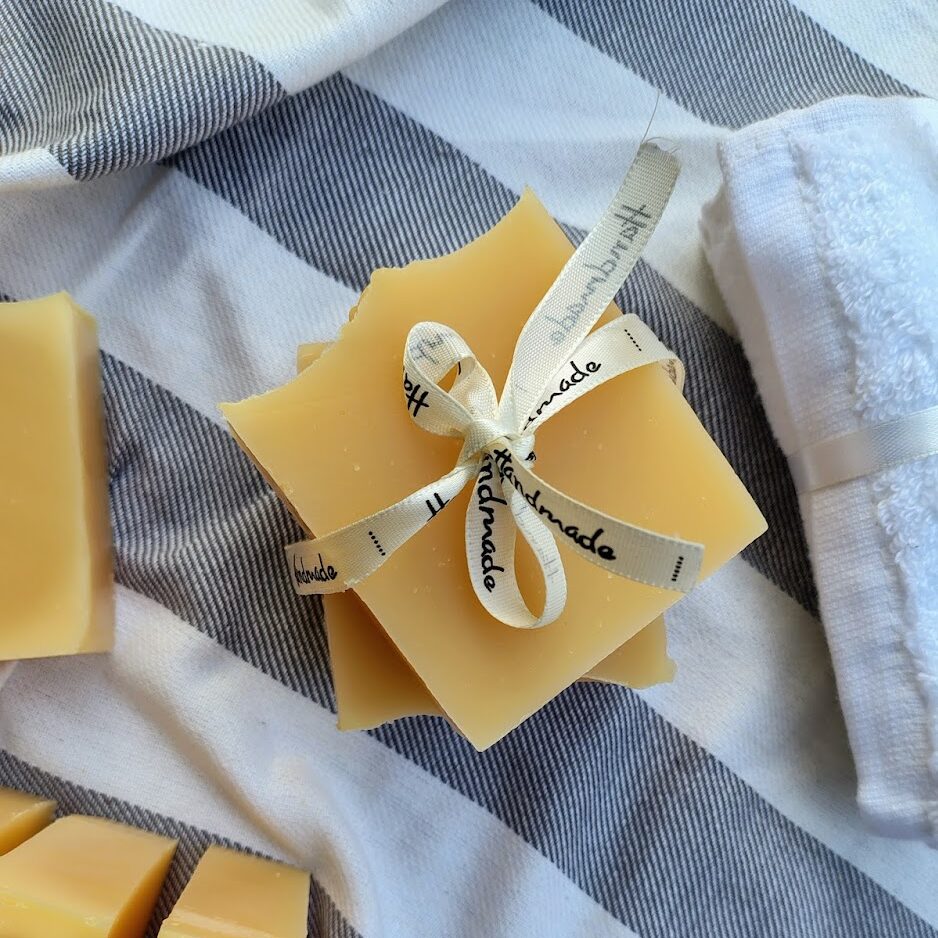 Botanical Turmeric Soap – Glow & Clear Skin